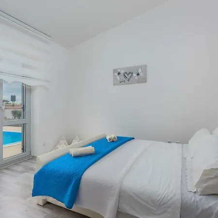 Villa Laura With Private Pool