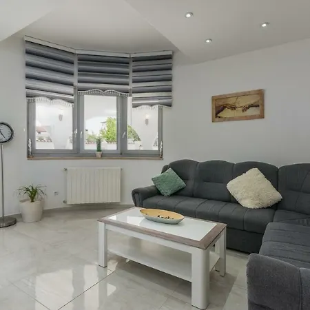 Villa Laura With Private Pool